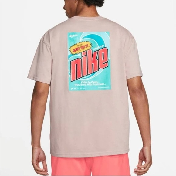 Nike Men's Ultradrip Taupe Graphic Tee size large - Picture 1 of 4
